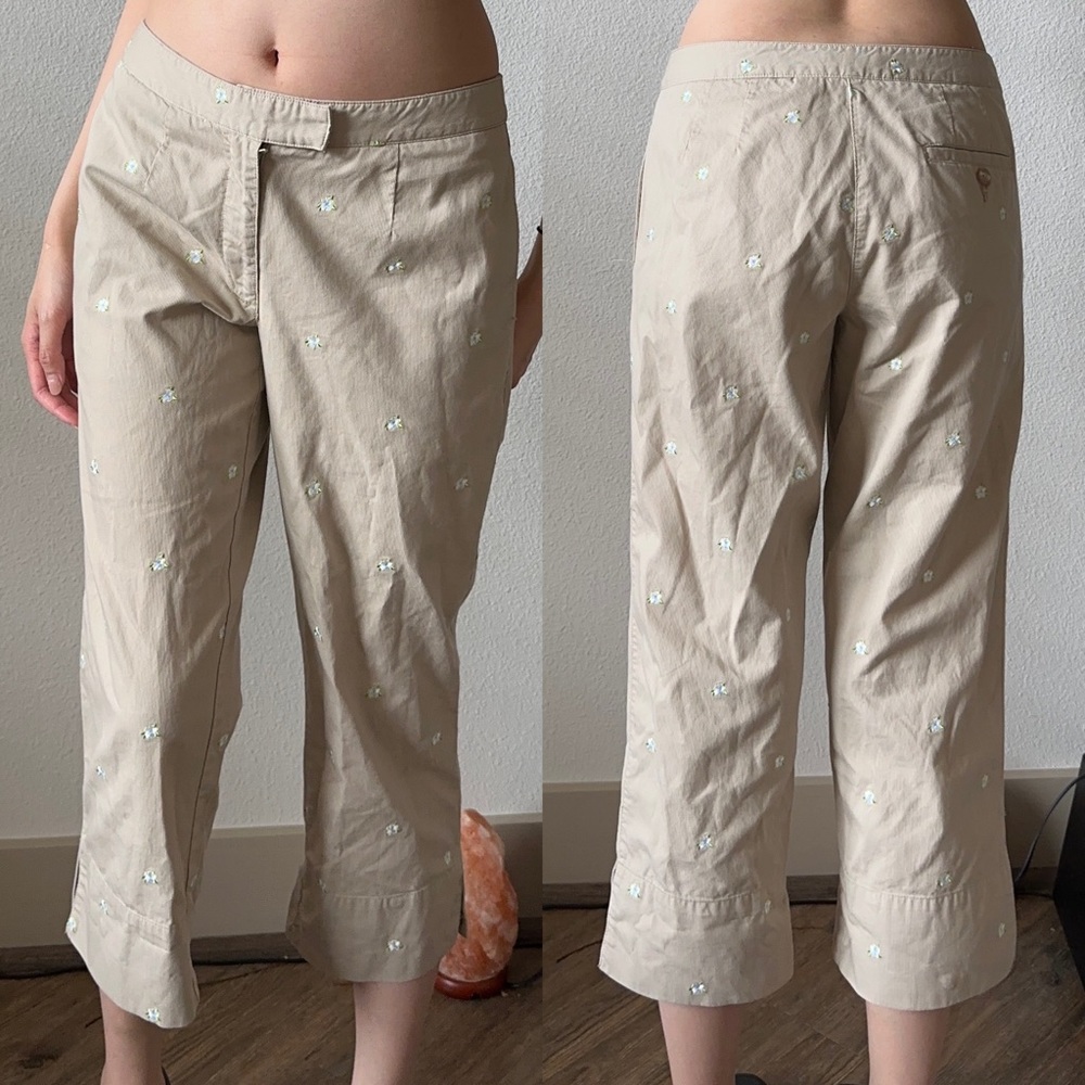 Floral Embroidered Mom Pants